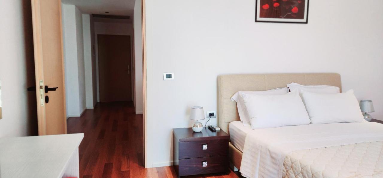 3B Suites Boutique Hotel Sarandë 외부 사진