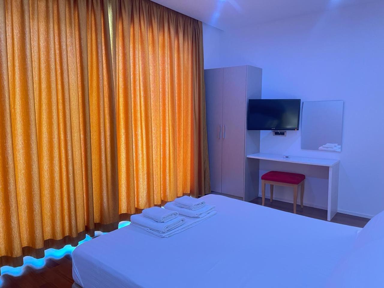 3B Suites Boutique Hotel Sarandë 외부 사진