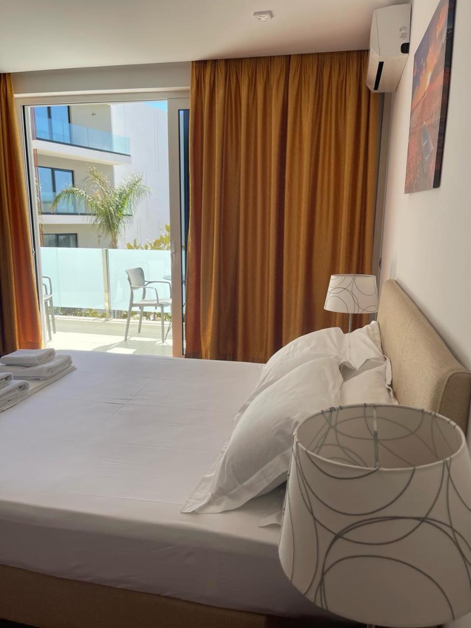 3B Suites Boutique Hotel Sarandë 외부 사진